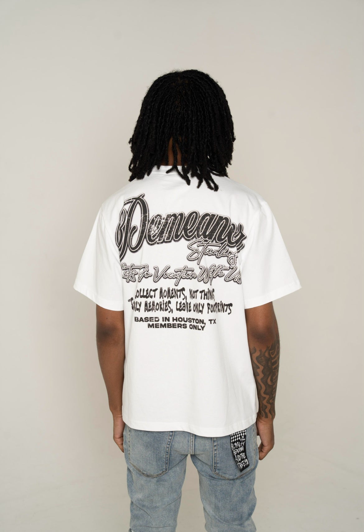 VACATION CLUB TEE