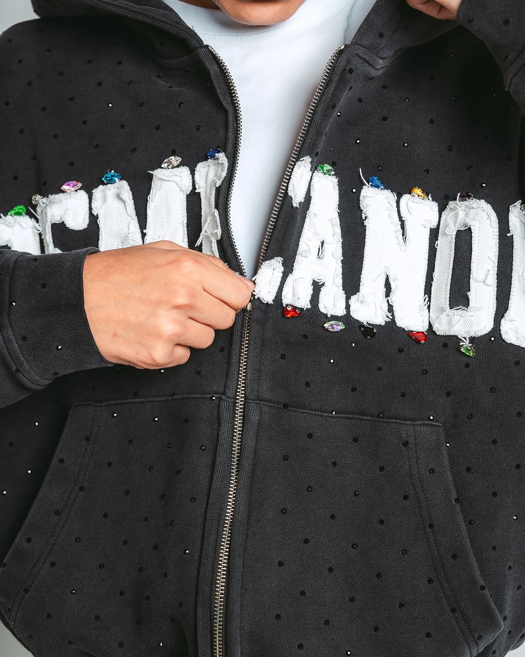 FAUX DIAMOND ZIP UP